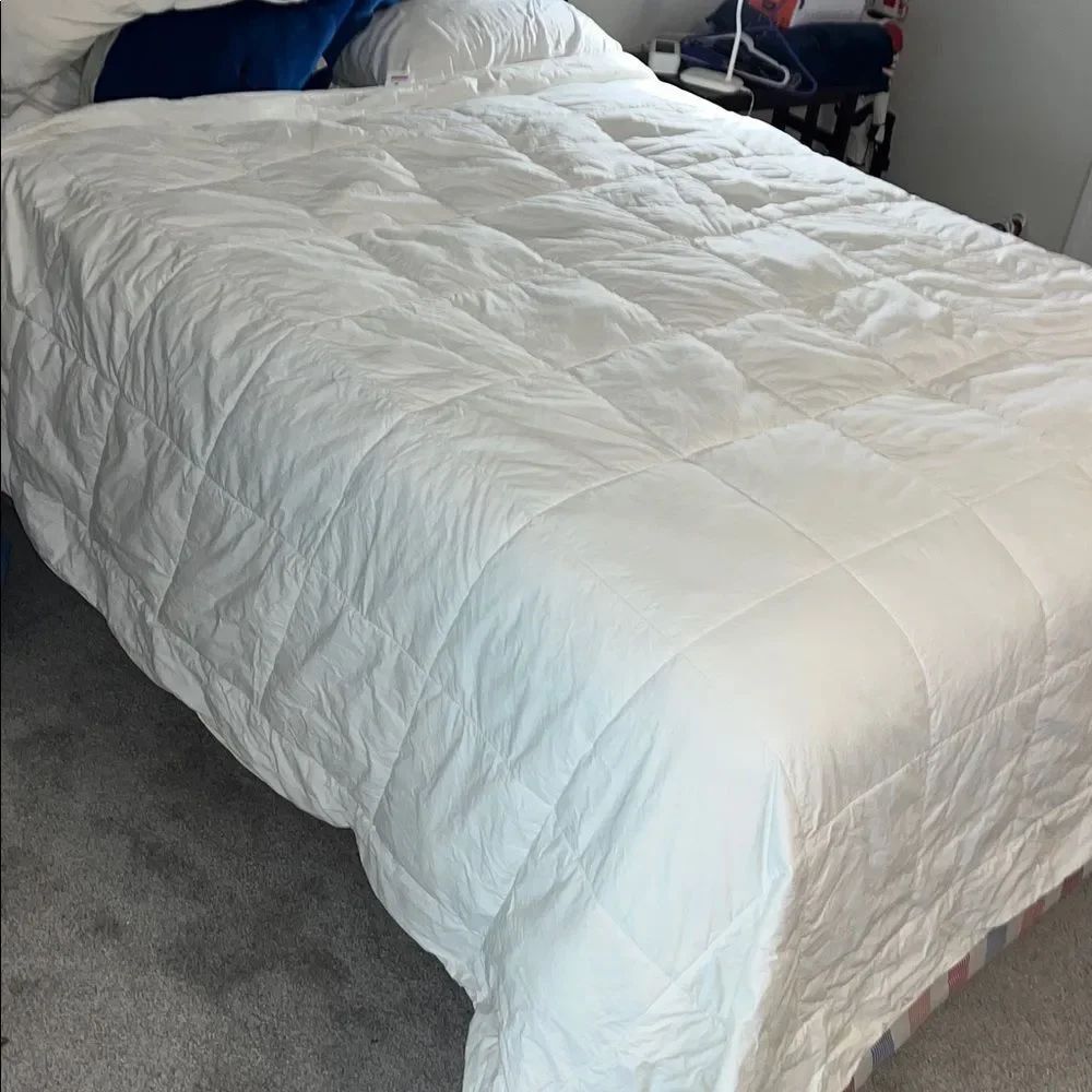 Downlite Hospitality Medium Weight Down King Size Bed Comforter White